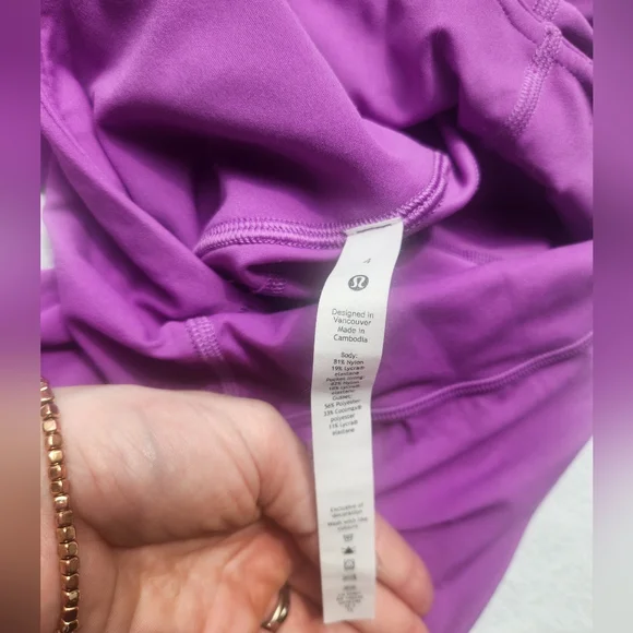 Lululemon Groove High Rise Flare Pants Size 4 Inseam 33" - Picture 5 of 9